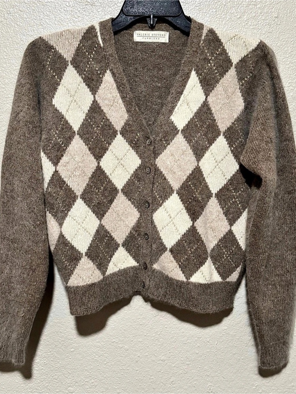 Vtg. Women’s M Argyle Lambswool/Angora V-Neck Button Cropped Sweater Cardigan